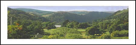 Glendalough, Ireland (photo)